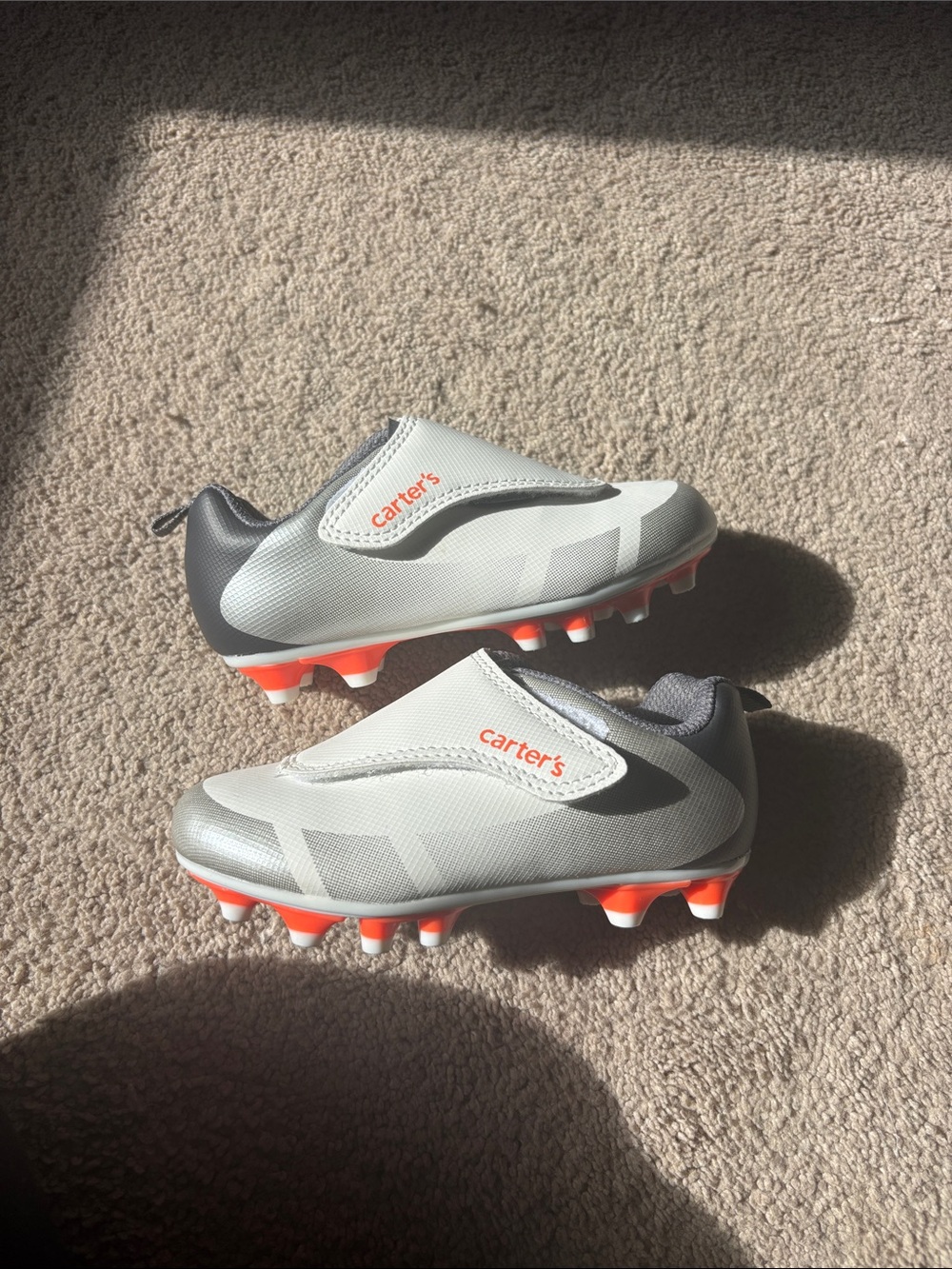 New Unisex Velcro Cleats